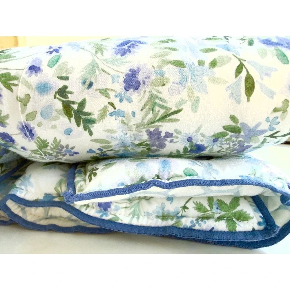 Pottery Barn 2 AERIN Floral Reversible 100%  Cotton Shams, NWT, Retail $79